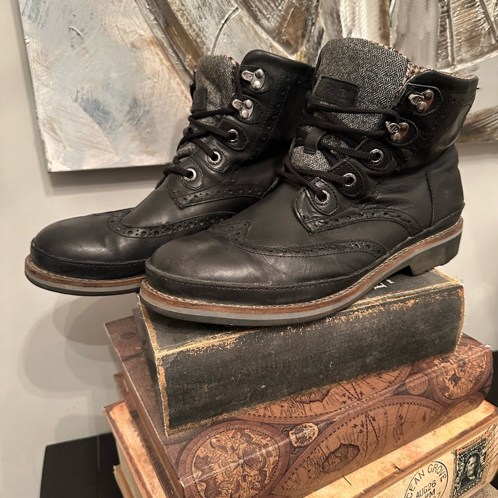 PAJAR Canada EVAN Black Leather  Men's Wing Tip Boots - Size 10-10.5